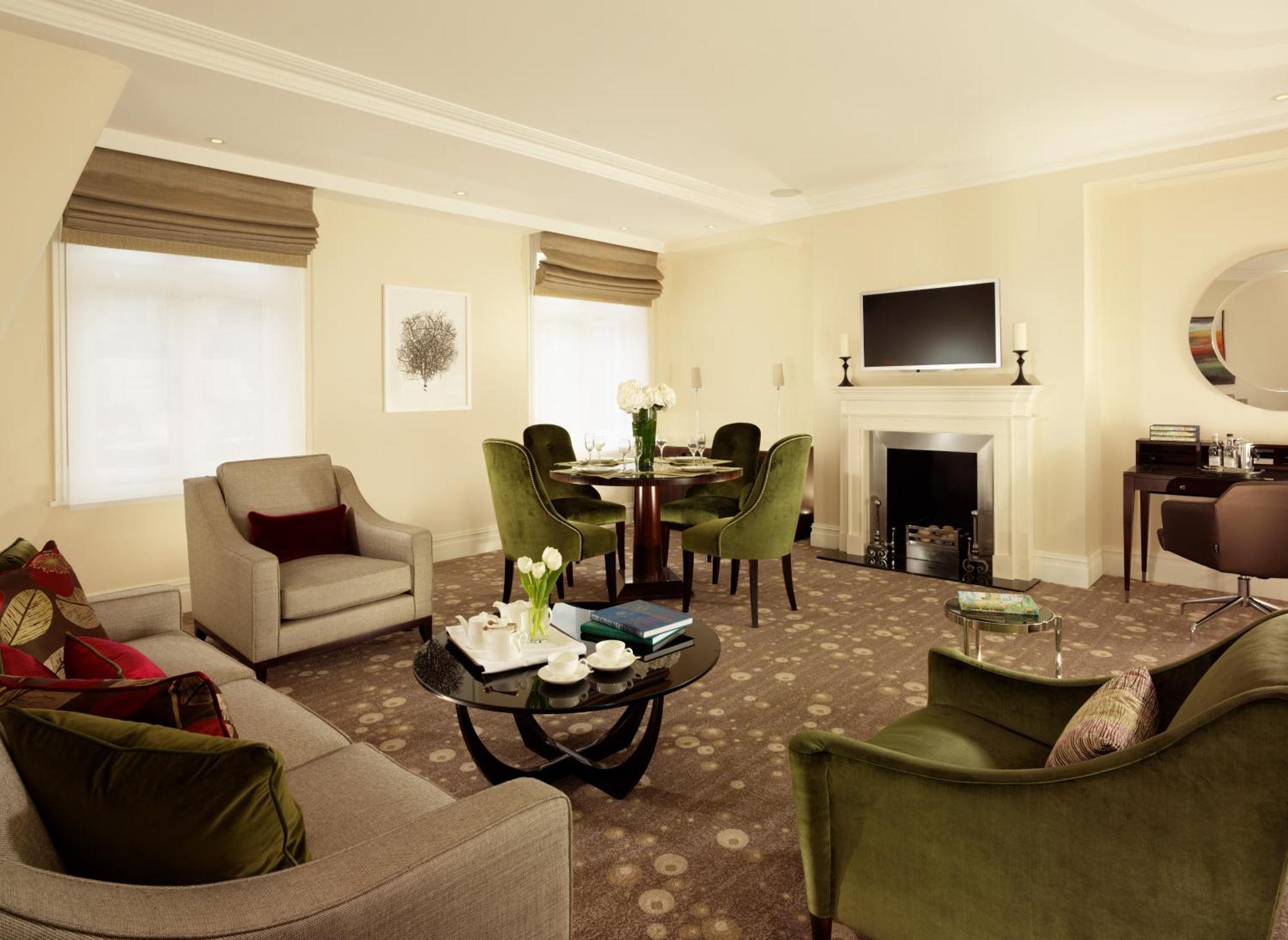 Minsters Deluxe Two Bedroom Suite